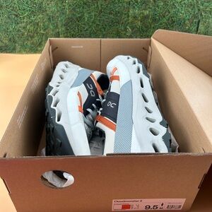 On Men's Cloudhorizon Hiking Shoes